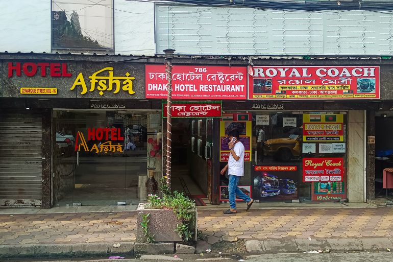 Empty restaurants in Kolkata, India